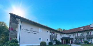 Churfürstenhof Bad Birnbach: Idyllische Erholung mit Golf Wellnesshotel Churfürstenhof Bad Birnbach