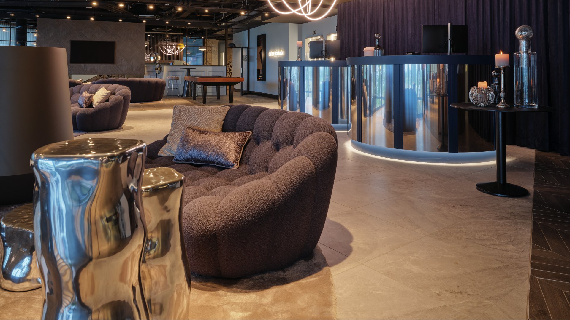 Hotellobby des Dorint & Spa Locarno Riazzino