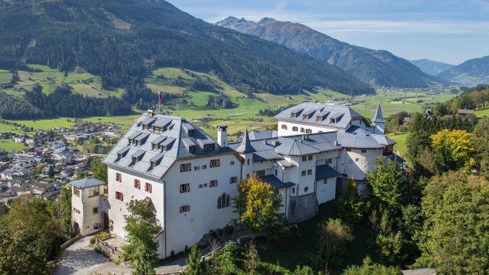 Schloss Mittersill Luftaufnahme